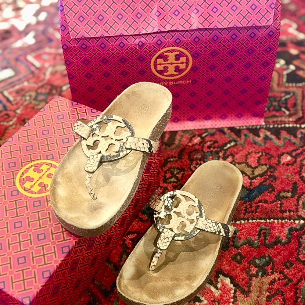 Tory Burch Miller Cloud Stamped Snake
Printed Leather/Cork Sandals Size 7.5